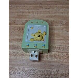Vintage Disney Classic Winnie the Pooh Ceramic Night Light Collectible See Desc.